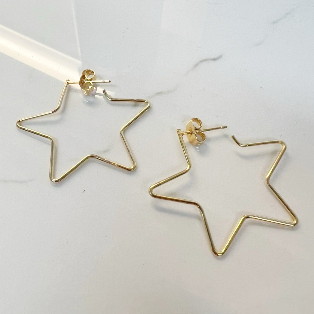 Gold star hoops